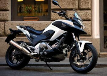 Мотоцикл Honda NC 700X 2012