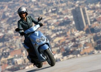 Мотоцикл Yamaha NEOS 50 2011