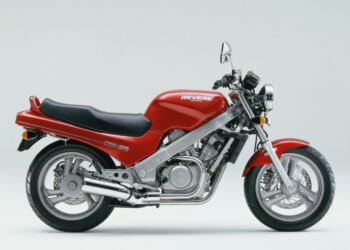 Мотоцикл Honda NTV 650 1990