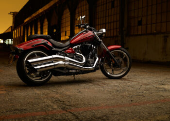 Мотоцикл Yamaha RAIDER 1900 2011