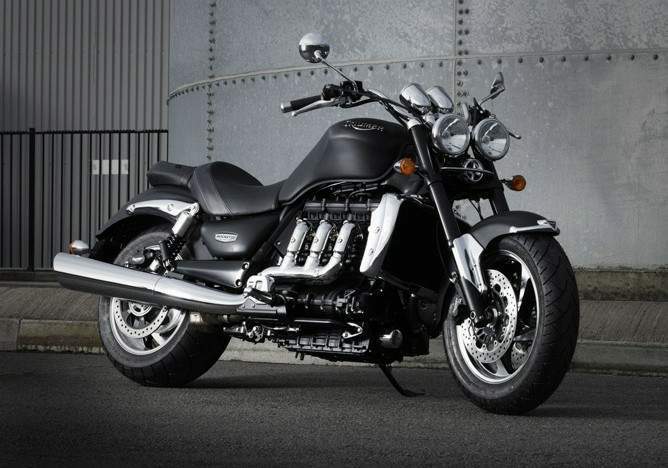 rocket-iii-roadster_2012_2.jpg Мотоцикл Triumph Rocket III Roadster 2012