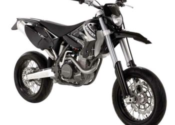 Мотоцикл CCM SM 125 2008