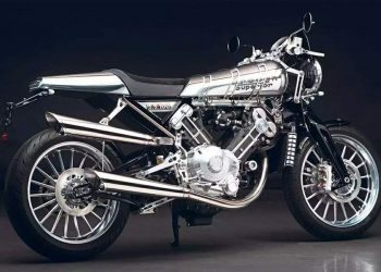 Мотоцикл Brough Superior SS100 Bert Le Vack Limited Edition 2021