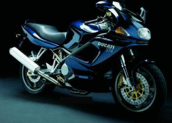 Мотоцикл Ducati ST4 1999