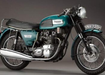 Мотоцикл Triumph Trident T150 750 1968
