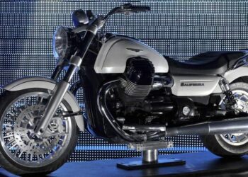 Мотоцикл Moto Guzzi V7 750 Scrambler Prototype 2011
