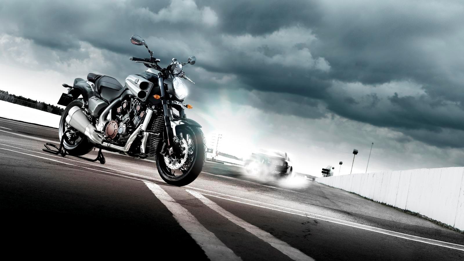 vmax-1700_2012_24.jpg Мотоцикл Yamaha VMAX 1700 2012