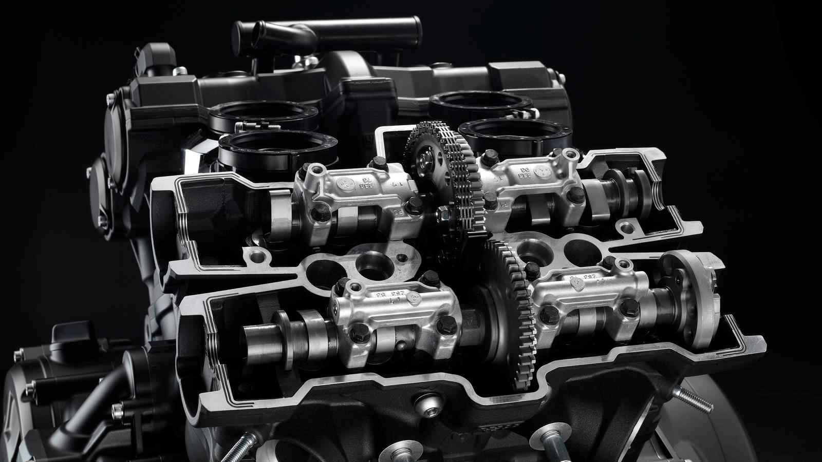 vmax-1700_2012_41.jpg Мотоцикл Yamaha VMAX 1700 2012