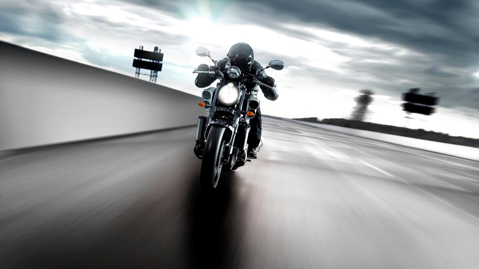 vmax-1700_2012_49.jpg Мотоцикл Yamaha VMAX 1700 2012