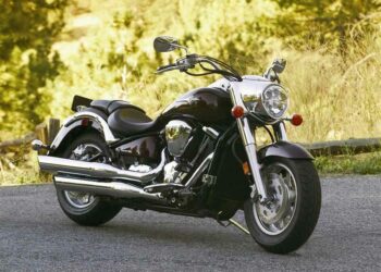 Мотоцикл Kawasaki VN 2000 Vulcan 2004