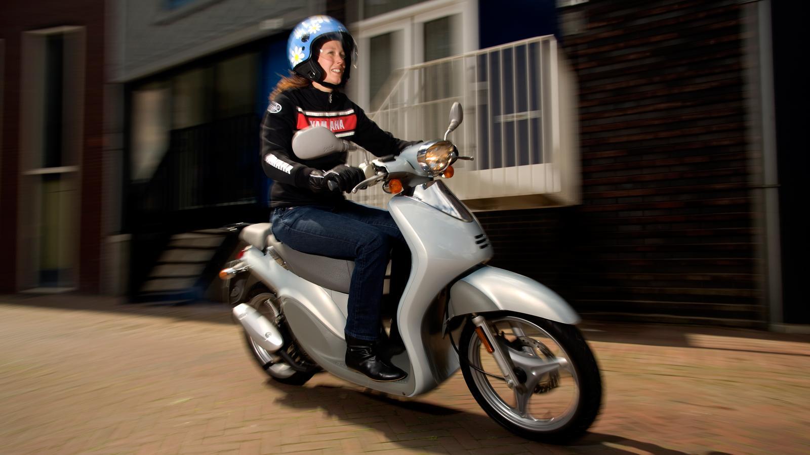 why-50_2009_3.jpg Мотоцикл Yamaha WHY 50 2009