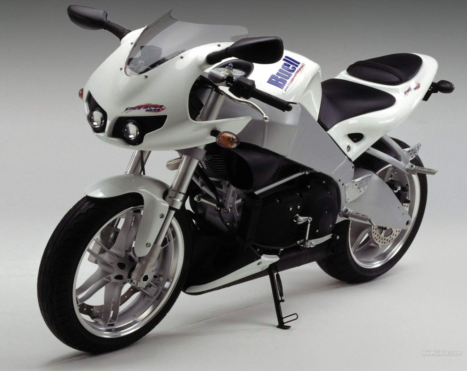 xb9r-firebolt_2005_2.jpg Мотоцикл Buell XB9R Firebolt 2005