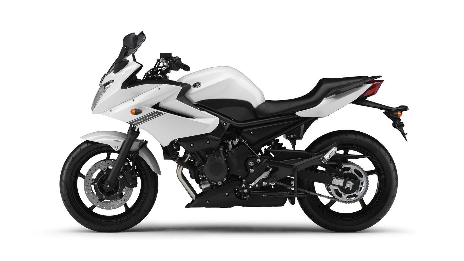 xj6-diversion_2012_10.jpg Мотоцикл Yamaha XJ6 Diversion 2012