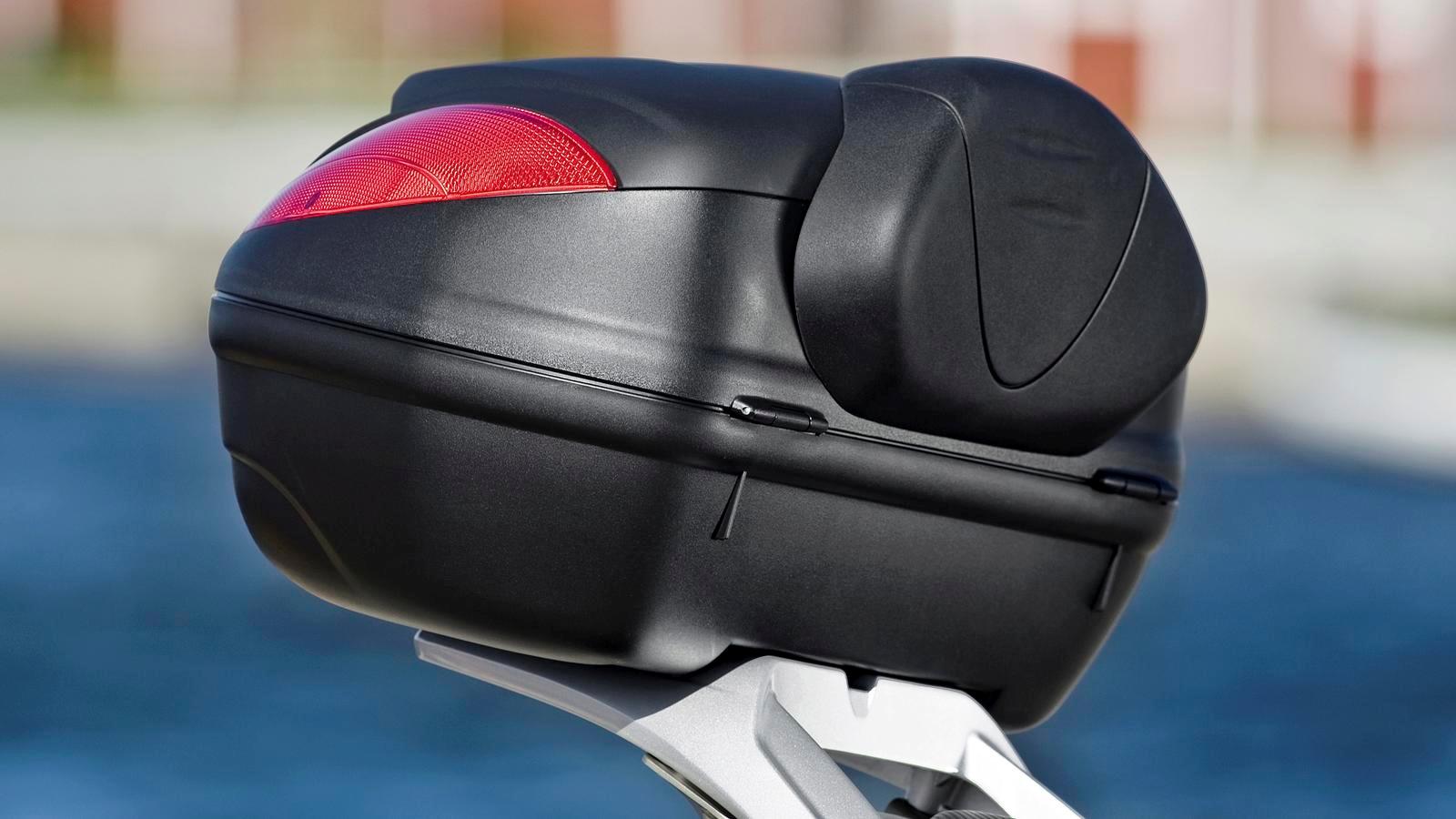 xj6_2012_11.jpg Мотоцикл Yamaha XJ6 2012