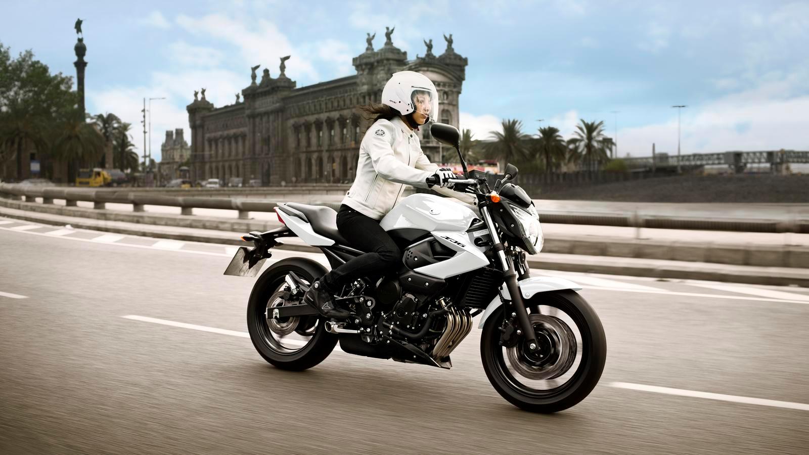 xj6_2012_7.jpg Мотоцикл Yamaha XJ6 2012