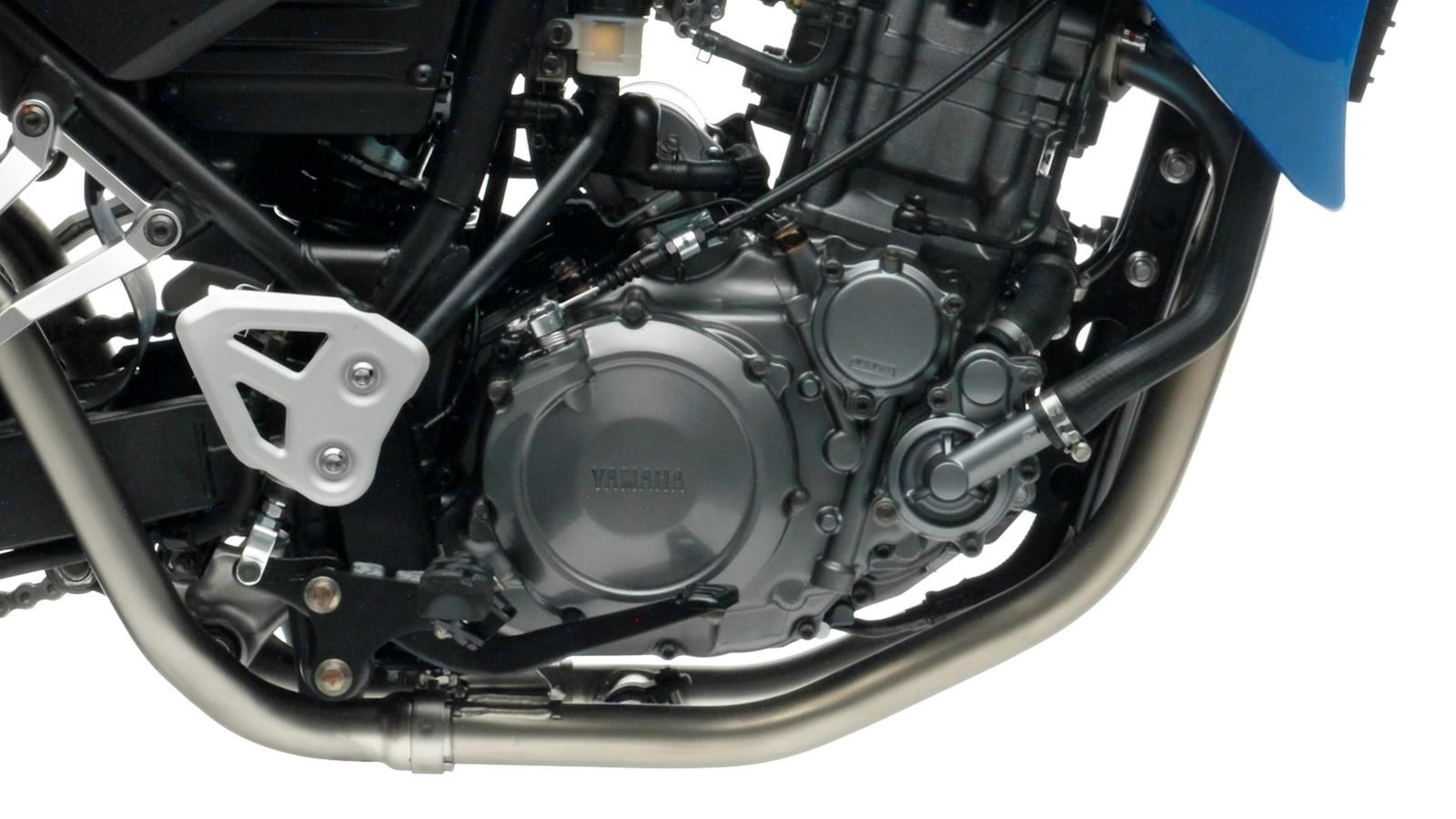 xt-660-r_2011_8.jpg Мотоцикл Yamaha XT 660 R 2011