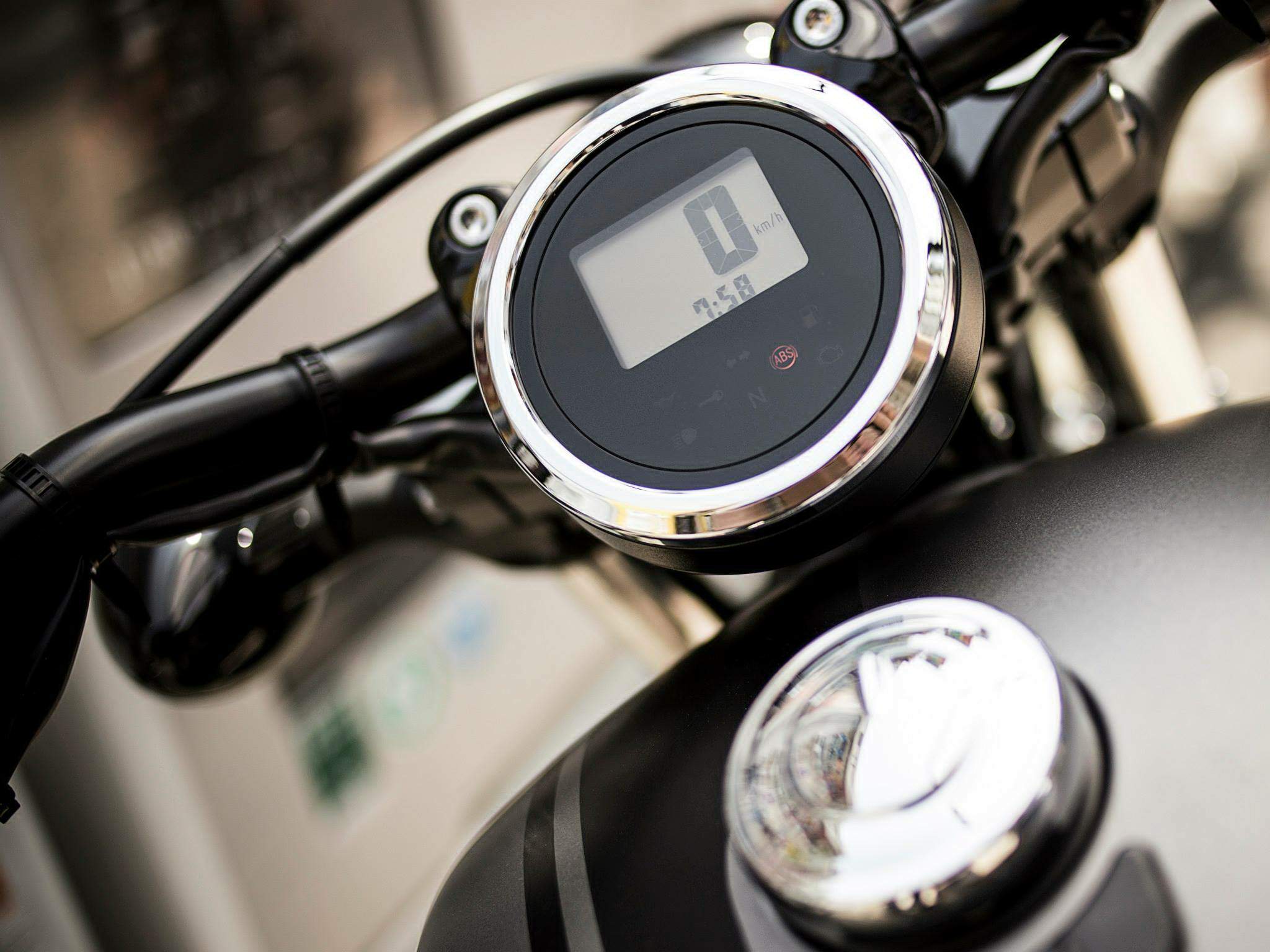 xv-950r_2014_3.jpg Мотоцикл Yamaha XV 950R 2014