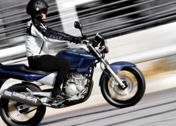 Мотоцикл Yamaha YBR 250 2011