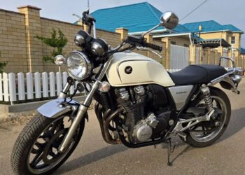 Мотоцикл Honda CB1100